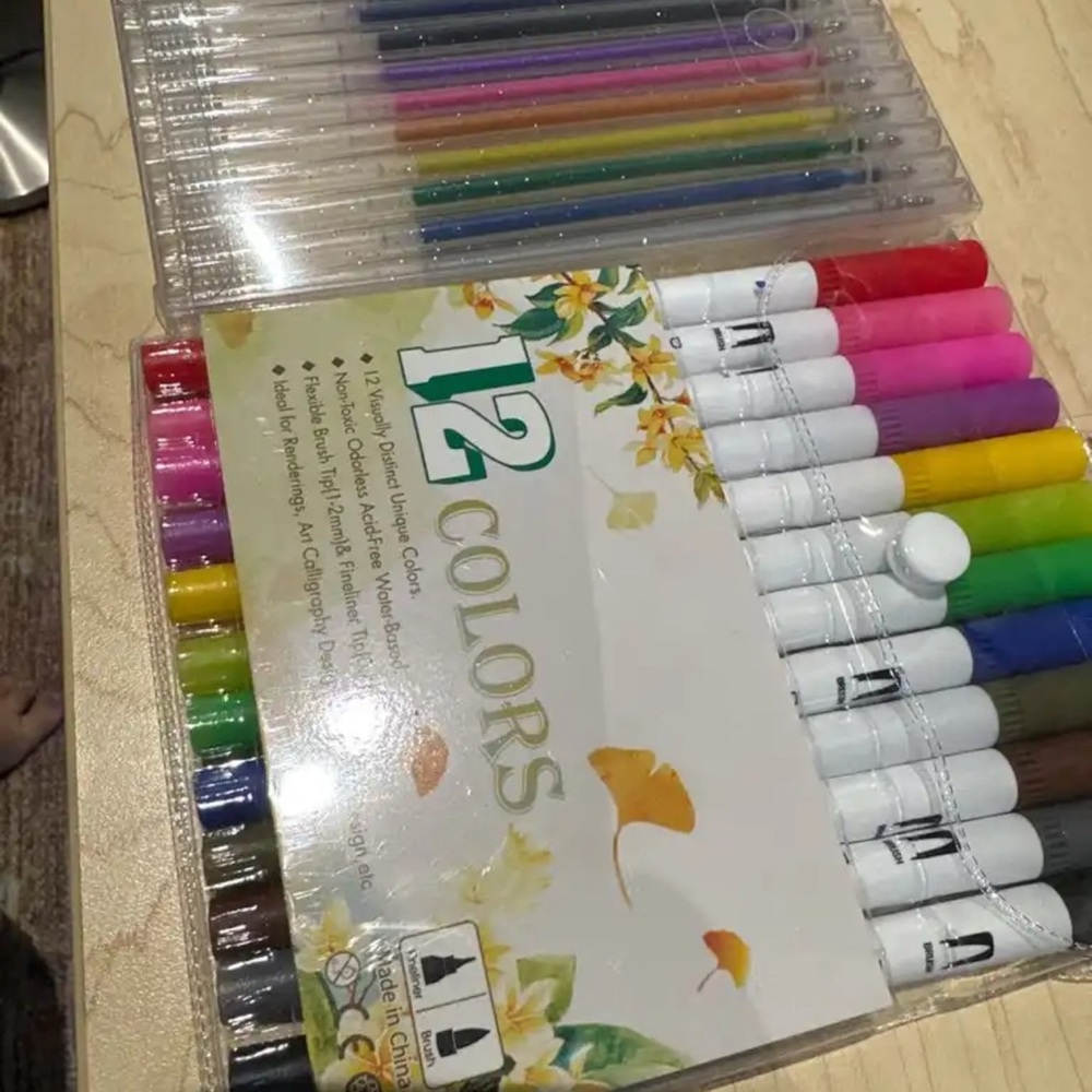 12-Color Marker Set